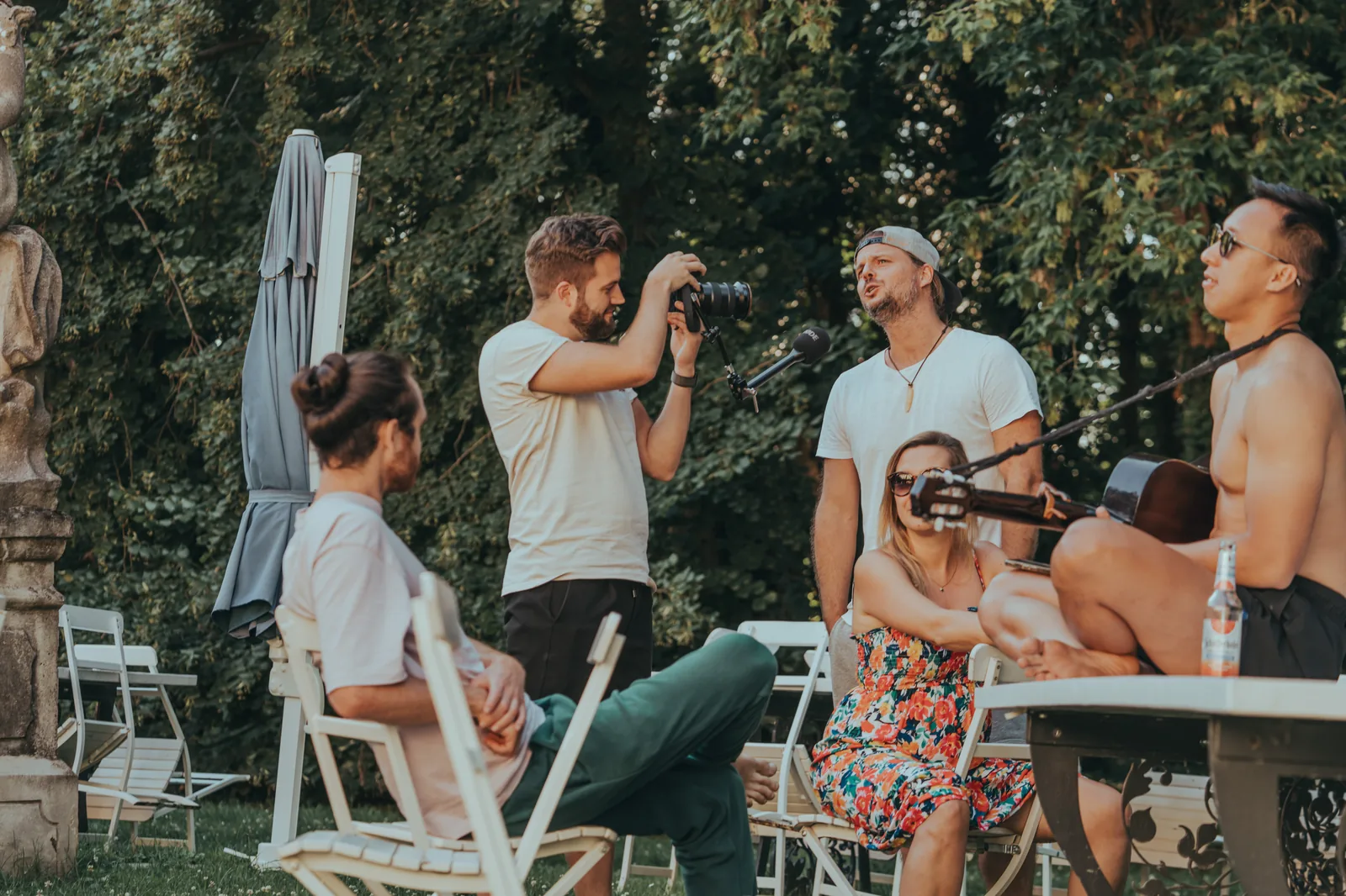Behind the Scenes: Dreh-Setup mit dem Team