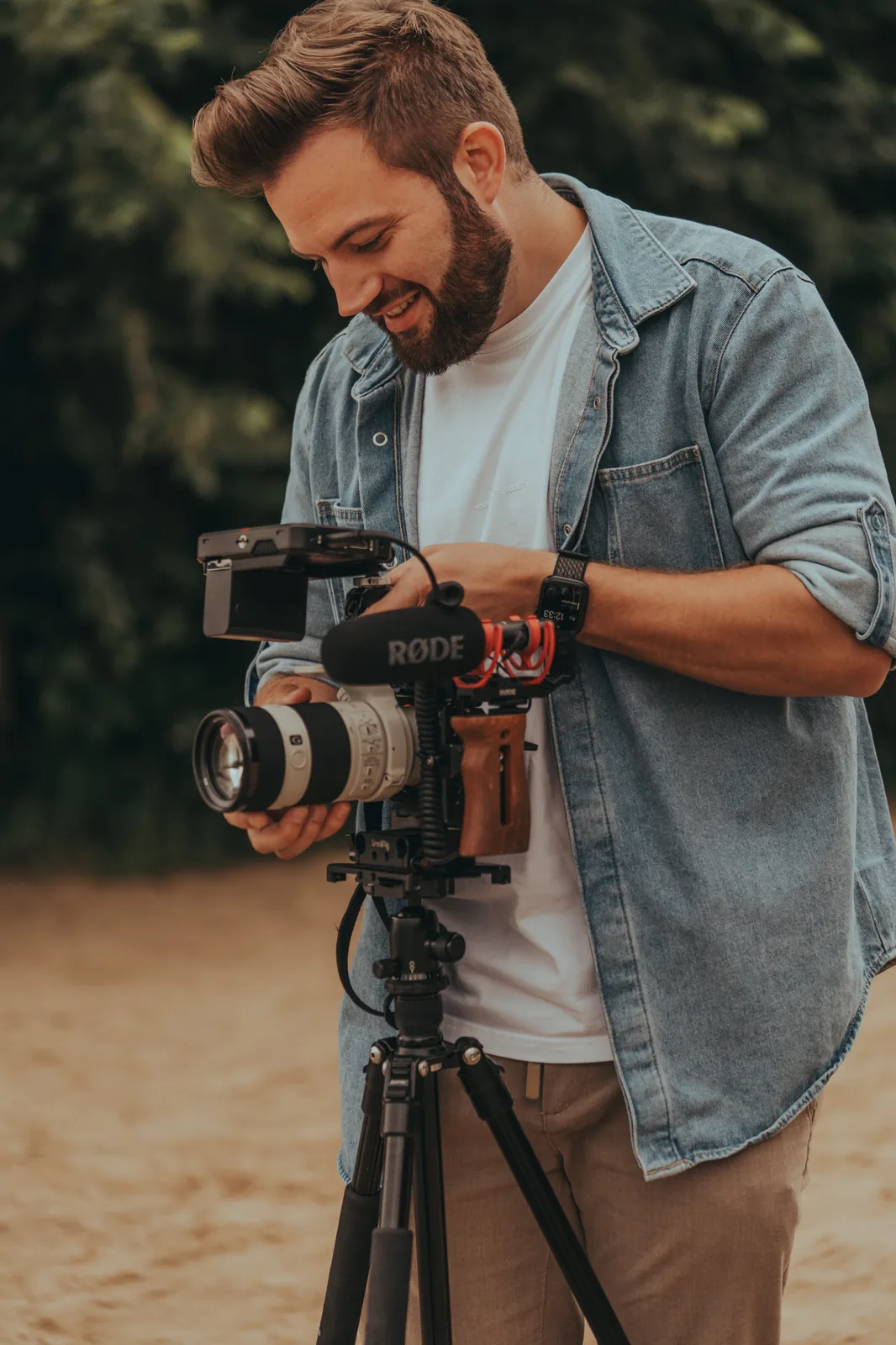 Christian Arns mit Kamera-Rig beim Dreh